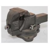 Bench vise