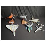 Group of model airplanes, some as is