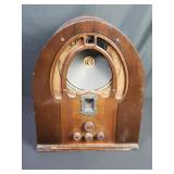 Vintage Philco cathedral-style tube radio