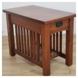 Mission oak Arts & Crafts-style end table