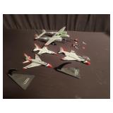 4 model airplanes