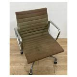 Herman miller management desk chair