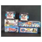 Collection of baseball cards topps