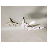 3 plastic model jets