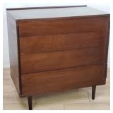 Edward Wormley for Dunbar Mid-century chest of