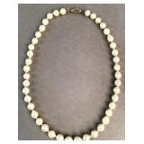 Vintage hand-knotted cultured pearl necklace