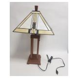Arts and craft style table lamp