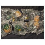Lot of 8 taco bell toys