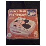 Vintage 1977 Mickey Mouse phonograph