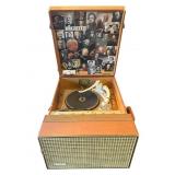 Vintage Pilot portable record player suitcase