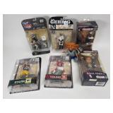 Collection of action figures NFL Legends Howie