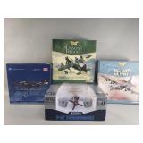 Combat airplane models