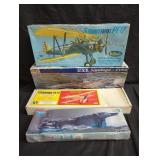 4 vintage model ships and airplanes