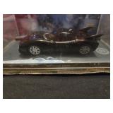 Batman automobilia Batmobile #575 1:43 mib corgi