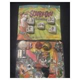 Lot of 2 assorted collectibles