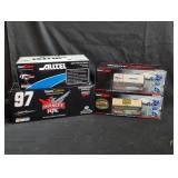 4 Team Caliber NASCAR 1:24 die-cast model cars