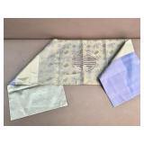 Vintage Chinese embroidered silk table runner