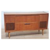 Mid-century Modern mahogany Favorit hi-fi