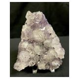 Amethyst quartz specimen