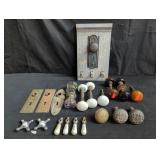 Group of vintage porcelain and glass door knobs