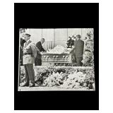 Marilyn Monroe funeral photo