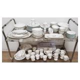 90-piece set of Pfaltzgraff ceramic dinnerware