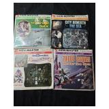 Lot of 4 assorted view masters