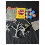 Lot of 4 assorted collectibles