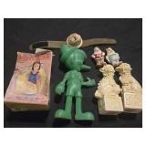 Lot of 7 Disney collectible toys and figures