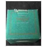 Vintage 1995 Walt Disney  Mickey Mouse ornament