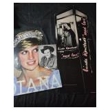 Lot of 3 collectible items