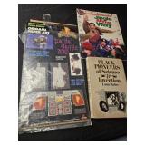 Lot of 3 collectible items