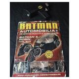 Lot of 2 Batman collectibles
