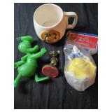 Lot of 4 assorted Disney collectibles