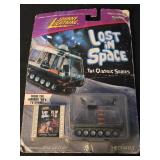 Vintage 1998 Johnny Lightning Lost in Space the