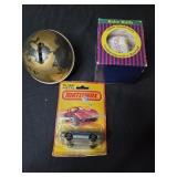 Lot of 3 assorted items