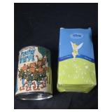 Lot of 2 assorted collectibles Snow White jigsaw