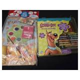 Lot of 2 coloring set