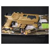 Batman vs Superman Kryptonite Strike Blaster