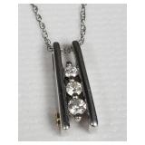 14k white gold and diamond pendant on 585 chain