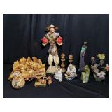 Box of miscellaneous mudmen figurines, paper