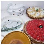 Group of ceramic items ï¿½ pie keepers, Cordon Bleu