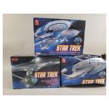 3 "Star Trek" U.S.S Enterprise model sets