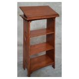 Stickley Arts & Crafts-style oak book stand with