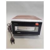 Vintage Toyo model CH-322A 8-track tape player