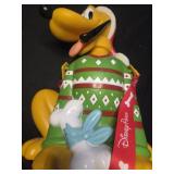 Disney park snack holder