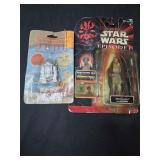 Lot of 2 star wars toys
