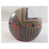 Signed Mauricio y Luz Amanda Guiterrez pottery