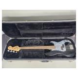 'Squier' by Fender Affinity Series Precision