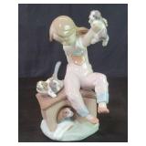 Signed Lladro porcelain 'Pick of the litter'